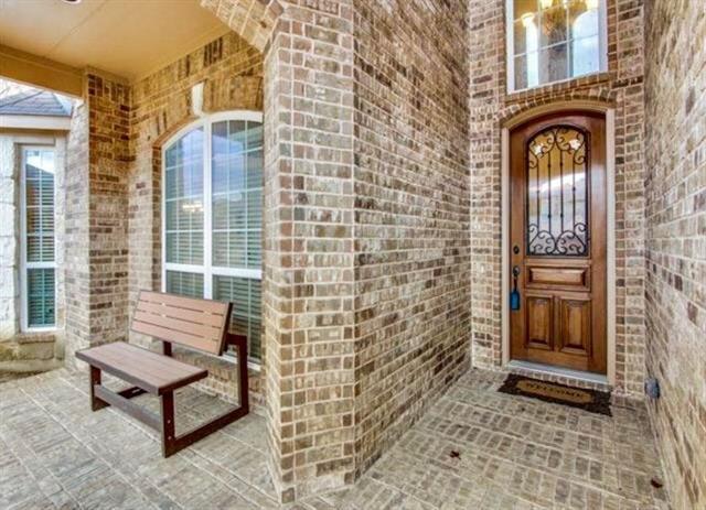 Building Photo - 14123 Sorano Dr