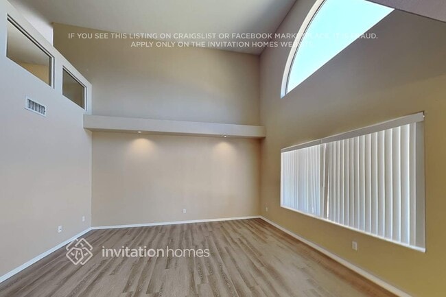 Building Photo - 3630 E Page Ave