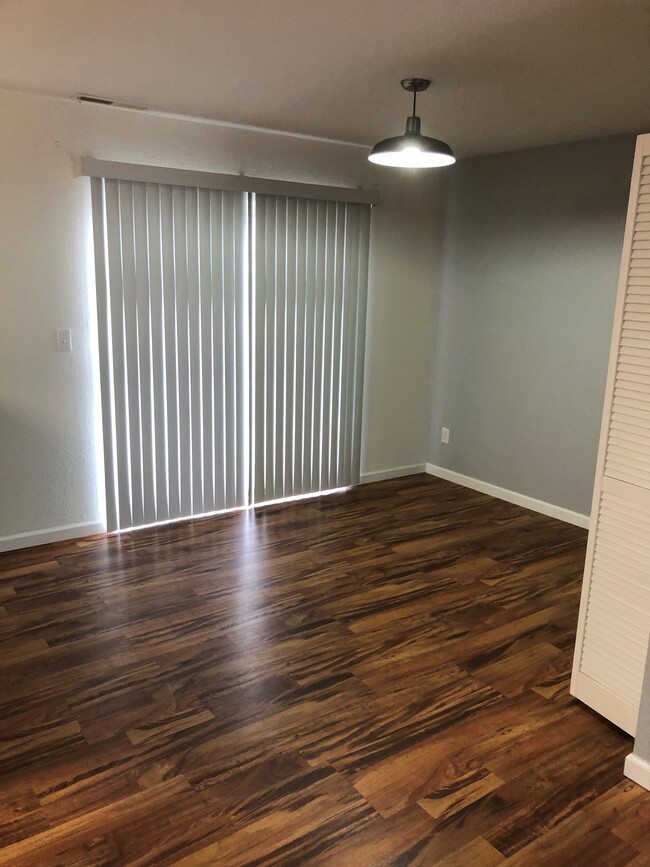 Dining Room - 1814 Phillips Dr