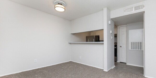 Foto del edificio - Waverly Park Apartments