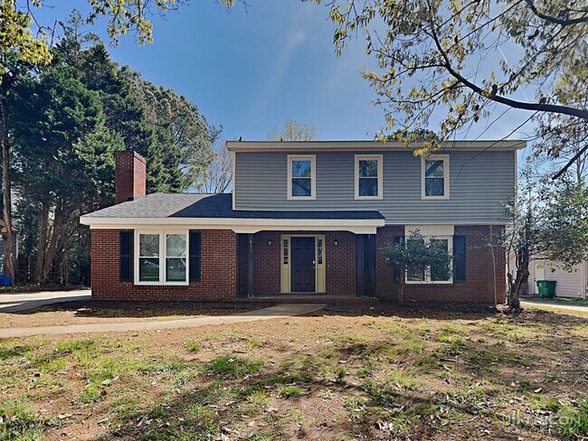 Foto del edificio - 7418 Palmetto Ct