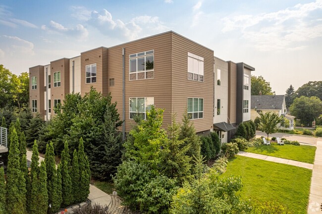 Interior Photo - The Curtis Apartments