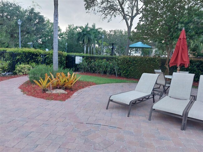 Foto del edificio - 4419 Morgan Ln