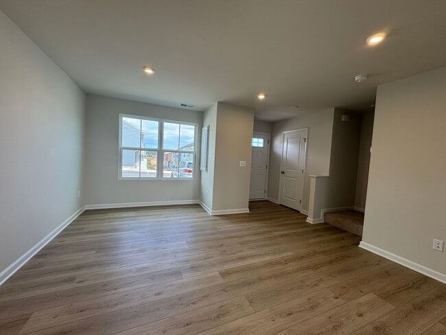 Building Photo - 3488 Marble Lp