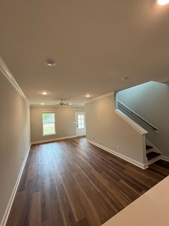 Building Photo - Patterson Place