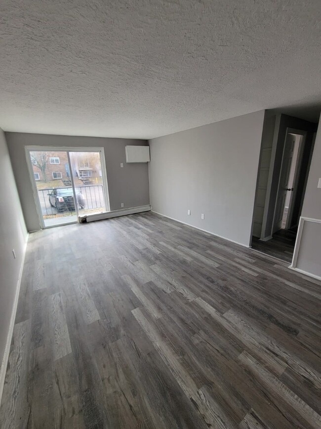Photo - 13420 Euclid Ave (East Cleveland, OH) Apartment