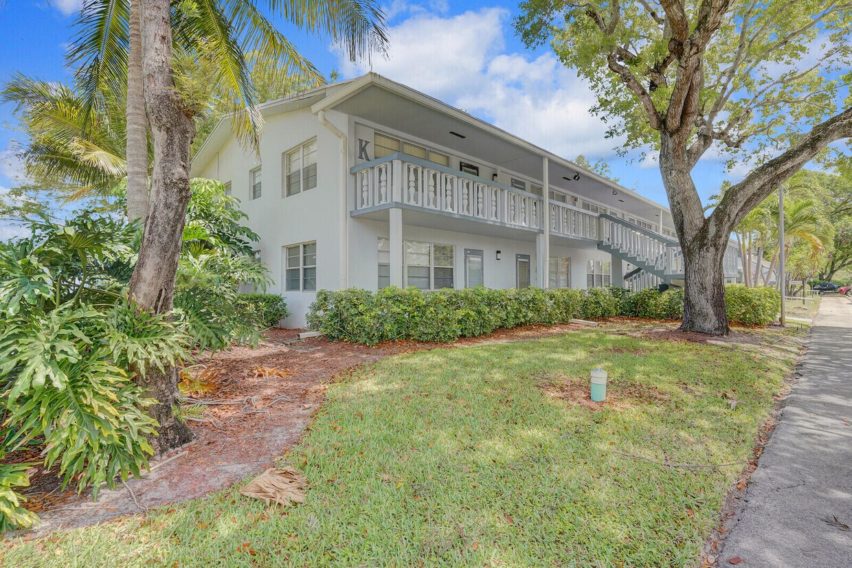 Foto principal - 177 Newport Dr