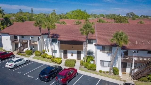 Foto principal - 1614 Stickney Point Rd