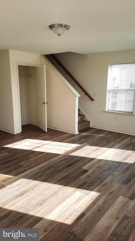 Foto del edificio - 815 Schooner Ln