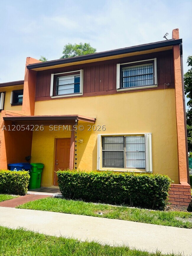 Building Photo - 4613 NW 91st Ave