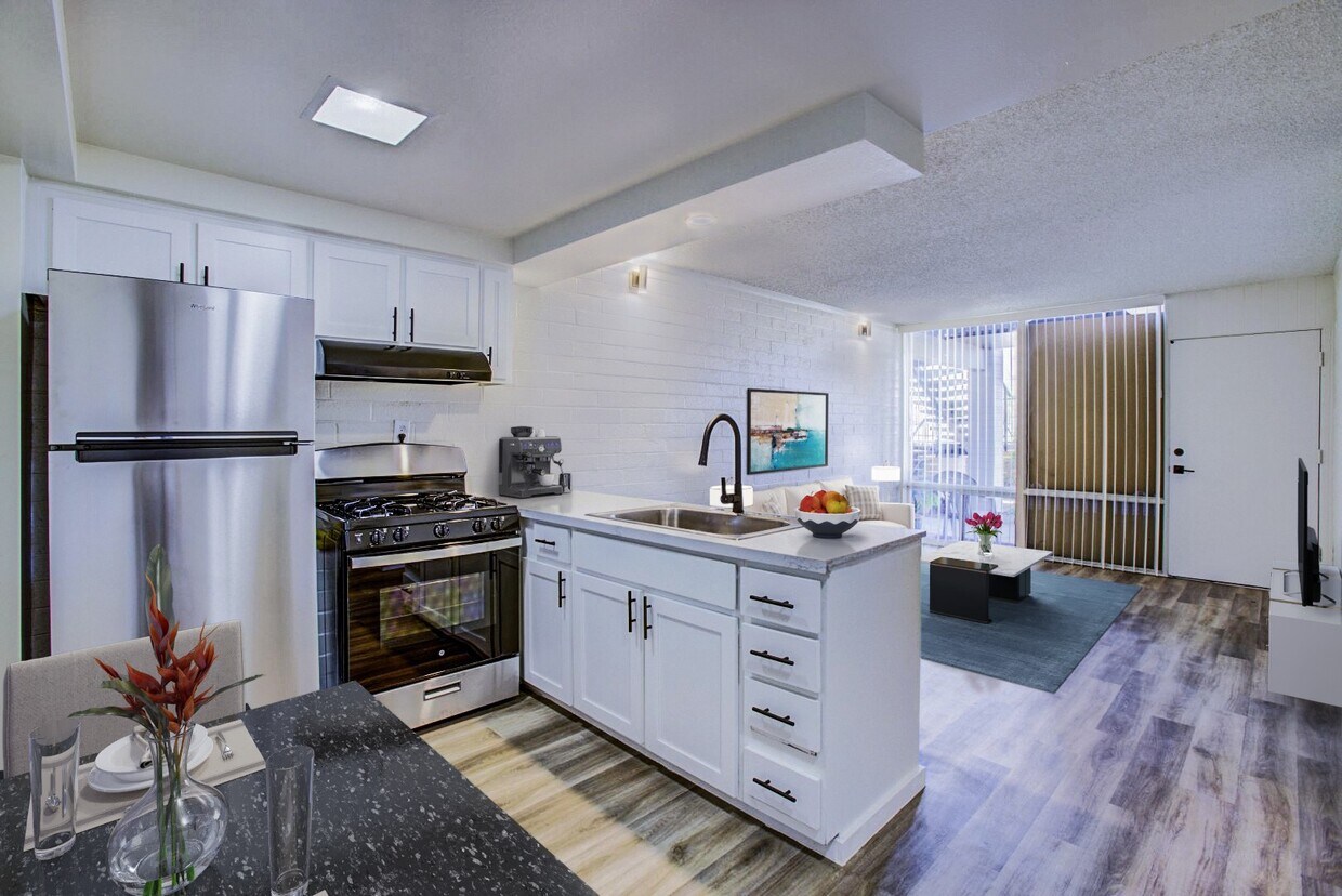 South Edge Apartments 11141 W Arizona Ave Youngtown, AZ