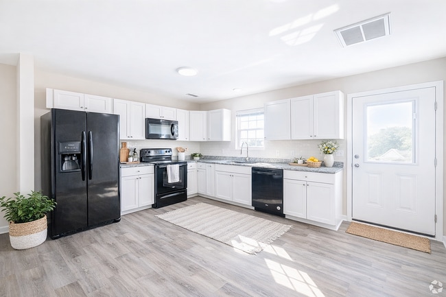 Building Photo - Blue Ridge Luxury Townhomes