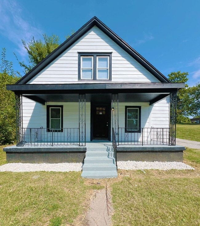 Building Photo - 1712 Greeley Ave