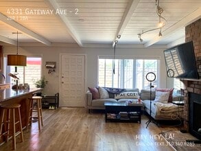 Building Photo - 4331 Gateway Ave