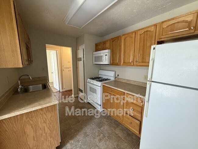 Foto del edificio - 390 Ash St