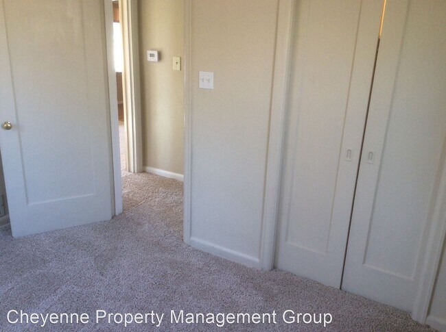 Foto del edificio - 3 br, 1 bath House - 1700 E 22nd St