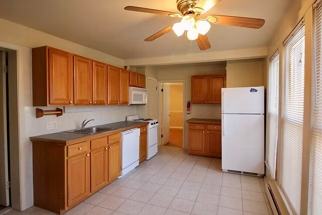 Foto del edificio - 121 N Normal St