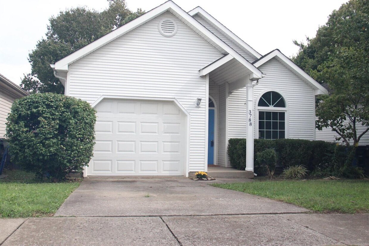 Foto principal - 3788 Old Tates Creek Rd