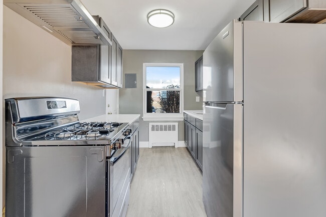 Building Photo - Pleasant Harbor Apartments
