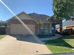Foto principal - 915 Remington Ranch Rd