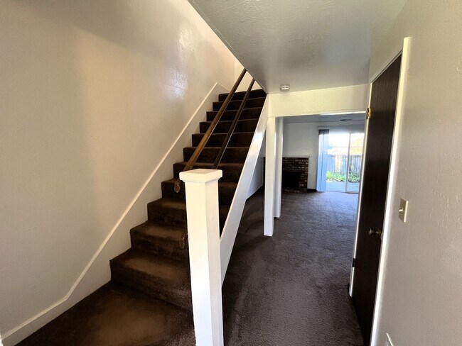 Foto del edificio - 841 Bayside Rd