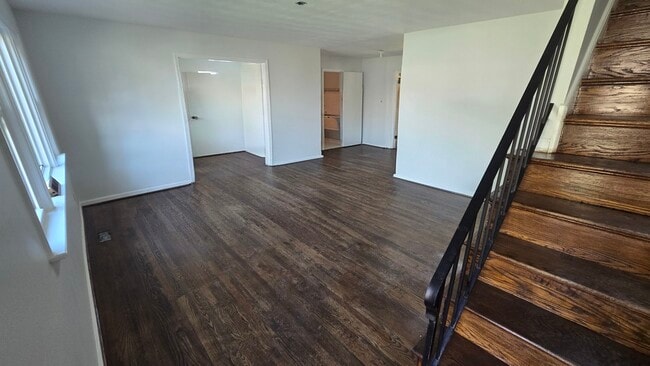 Foto del edificio - 4924 Glenspring Rd