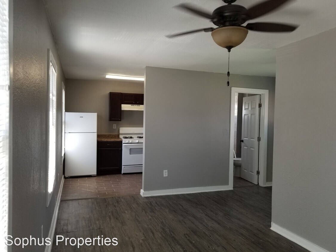 1802 W Gramercy Pl, San Antonio, TX 78201 Room for Rent in San