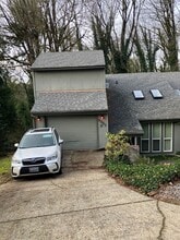 Building Photo - 2841 Fortner Dr SW