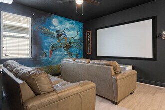 Building Photo - 561 Lasso Dr