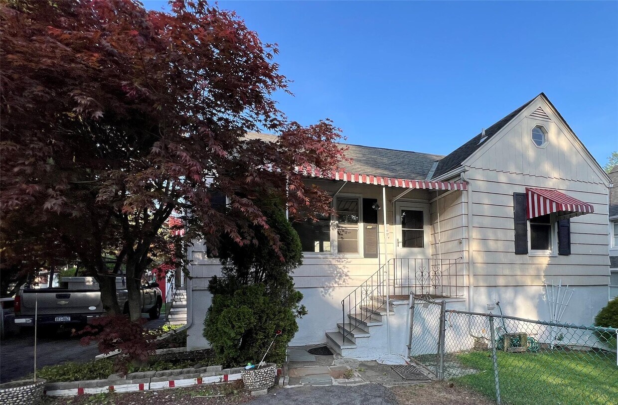 Foto principal - 1245 Jackson St