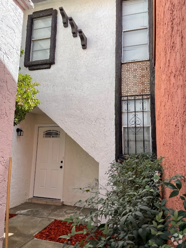Building Photo - 3116 Voss Dr