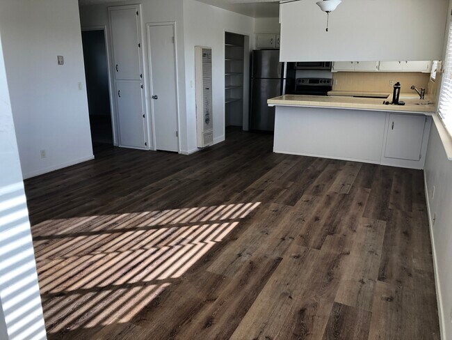 Foto del edificio - 2170 Seaview Ave