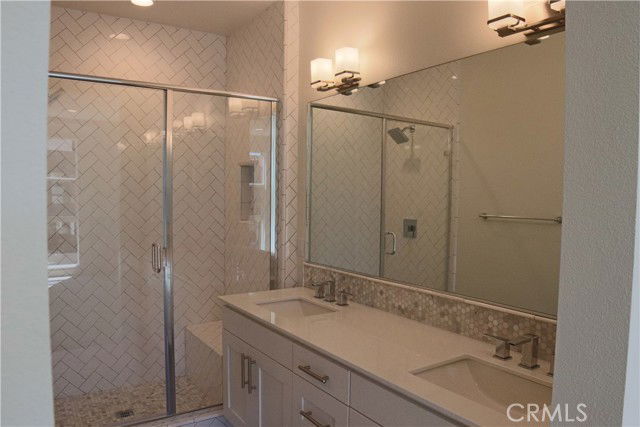 Foto del edificio - 684 Malibu