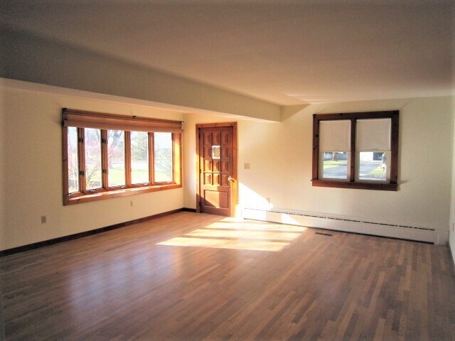 Building Photo - 22 Watson Ave