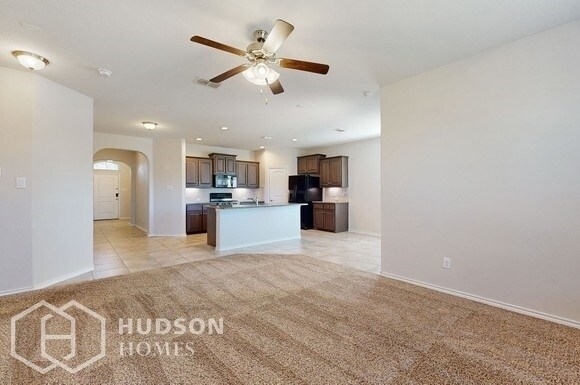 Building Photo - SELF TOUR NOW! - 5200 Sugarcane Ln, Fort W...