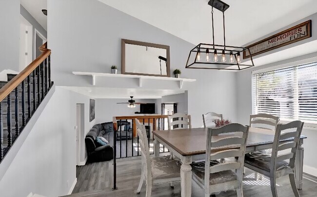 Building Photo - 5411 Leticia Ct