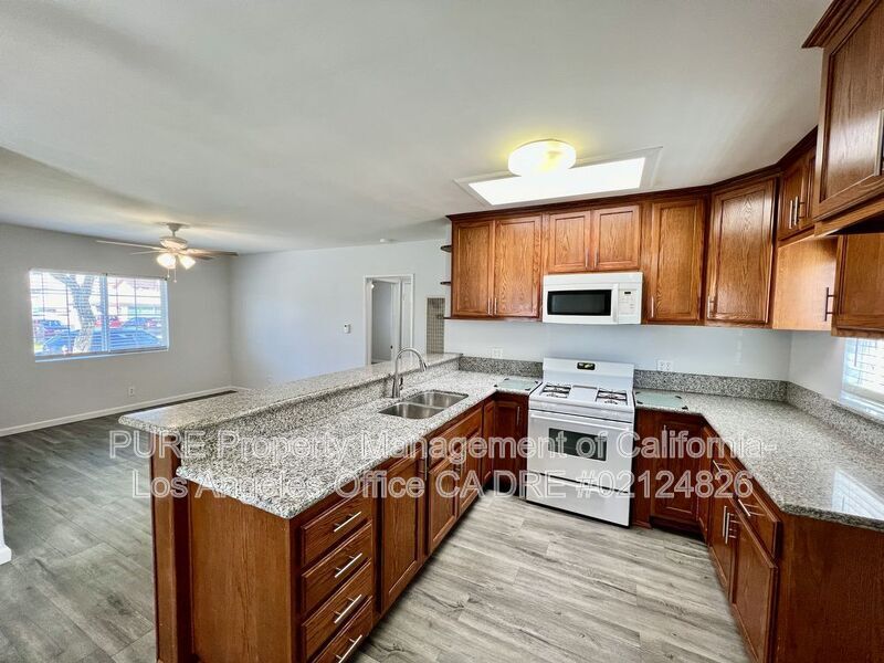 Foto principal - 4306 166th St