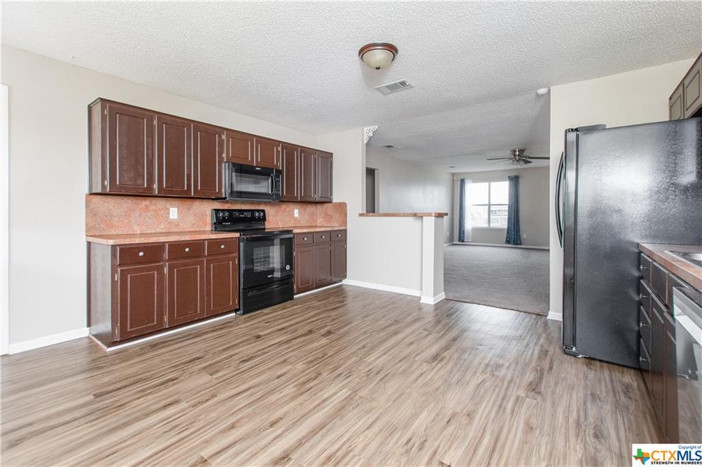 4107 Beach Ball Dr, Killeen, TX 76549 House Rental in Killeen, TX