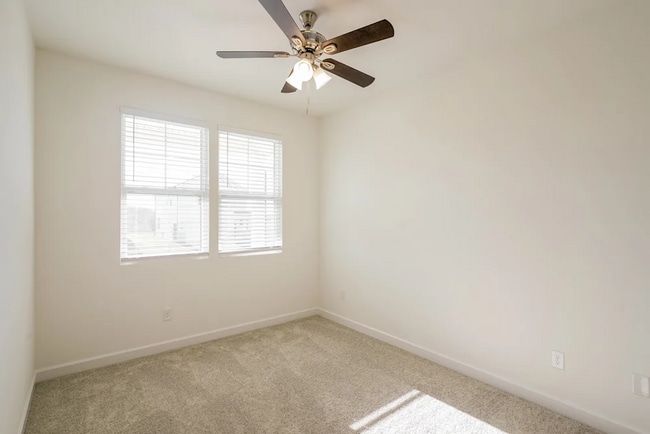 Building Photo - 1362 Georgetown Dr