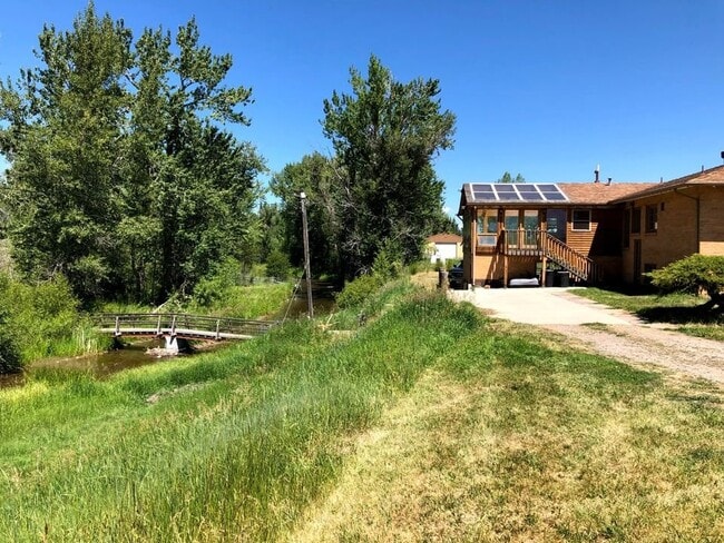 Foto del edificio - 148 Eagle Fjord Rd