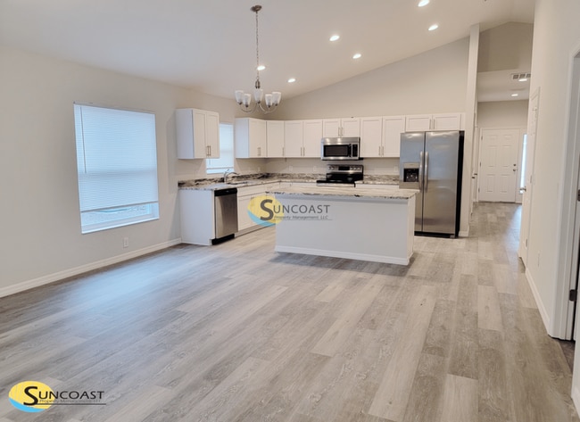 Foto del edificio - 329 Marion Oaks Blvd