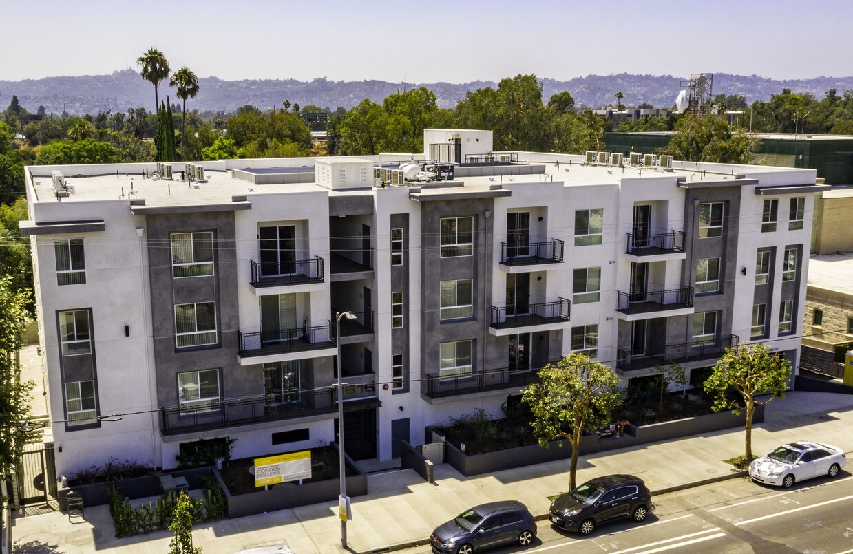 Primary Photo - THE BURBANK - NILO RESIDENTIALS