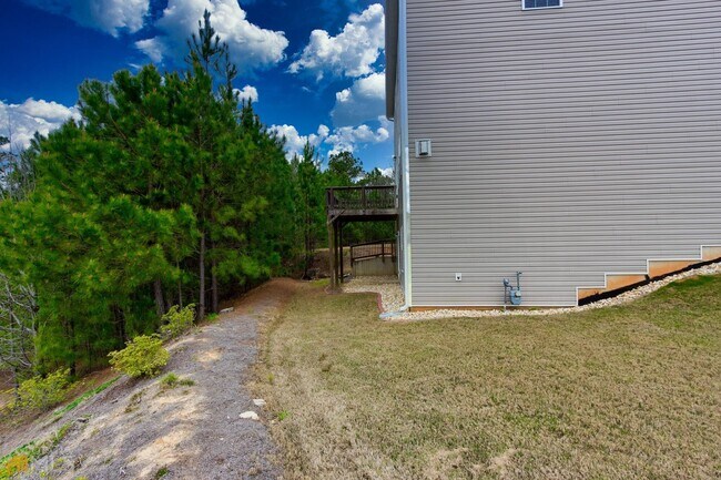 Building Photo - 960 Franklin Mill Trace