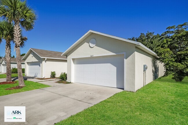 Building Photo - 9077 Aegean Cir
