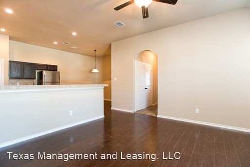 Building Photo - 3 br, 2 bath House - 3732 Vista Cove Dr.