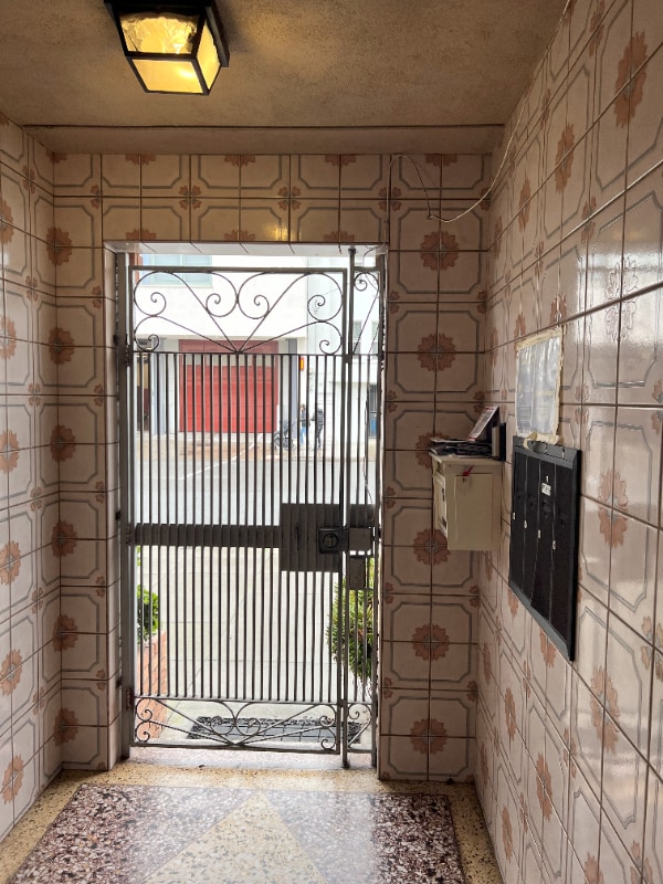 Foto del edificio - 548 26th Ave