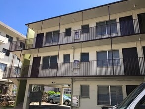 Building Photo - 1469 Lusitana St
