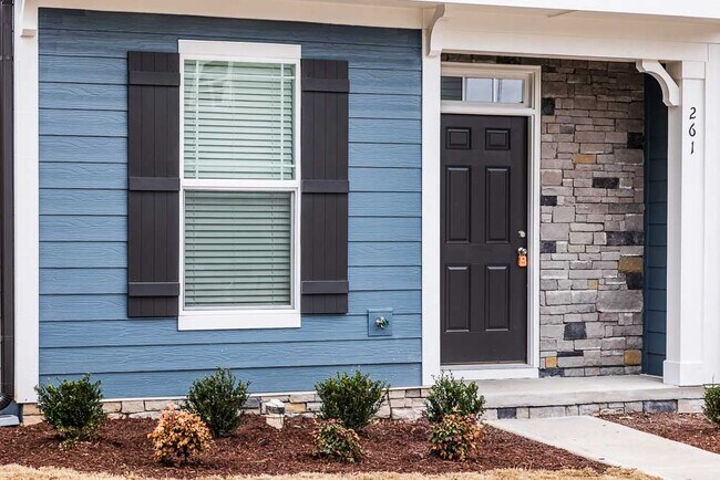 Photo - 261 Old Grove Ln Townhome