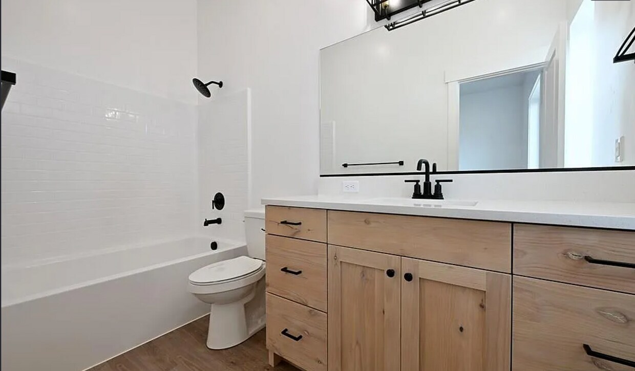 Foto principal - Brand New Idaho Falls Twin Home | Move-In ...