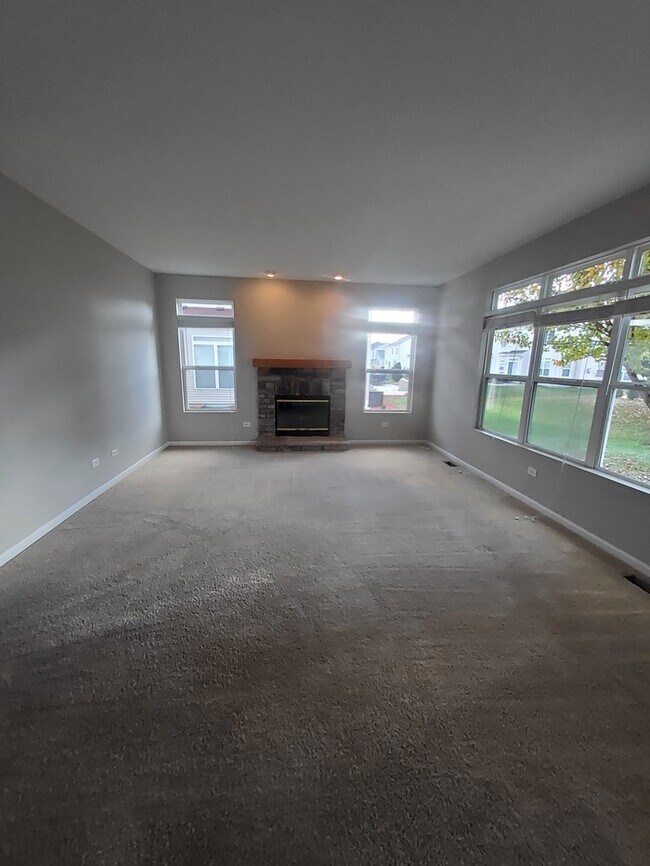 Foto del edificio - 1688 Trails End Ln